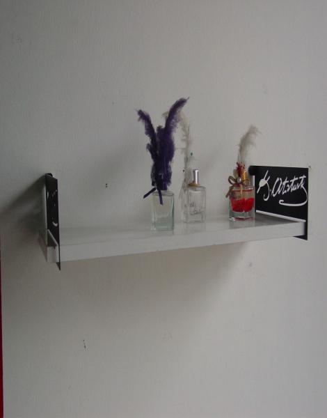 Atatürk İmzalı Duvar Rafı